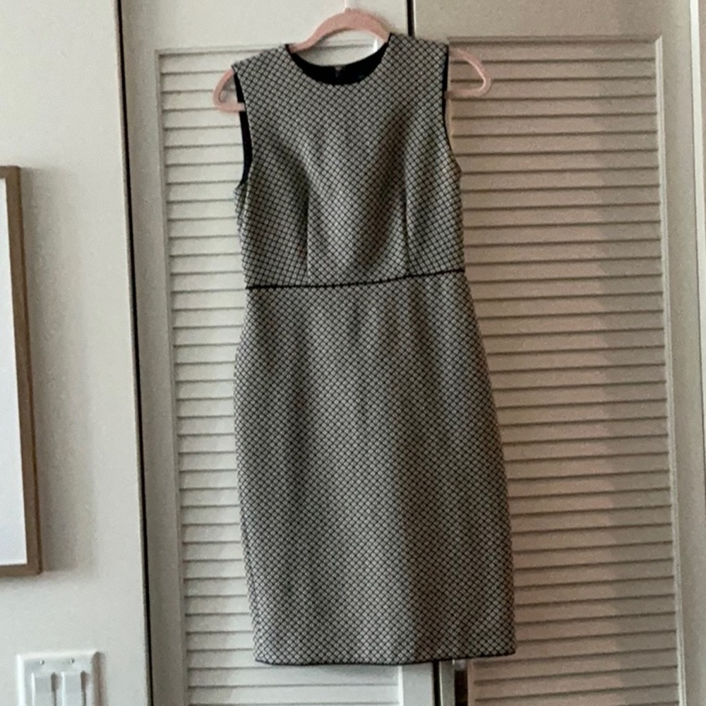 Ann Taylor Green Sheath Midi Dress